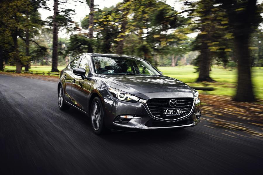  Mazda3 SP25 Astina Sedan (BM) 2016 года  (AU) (фото 20 из 56)